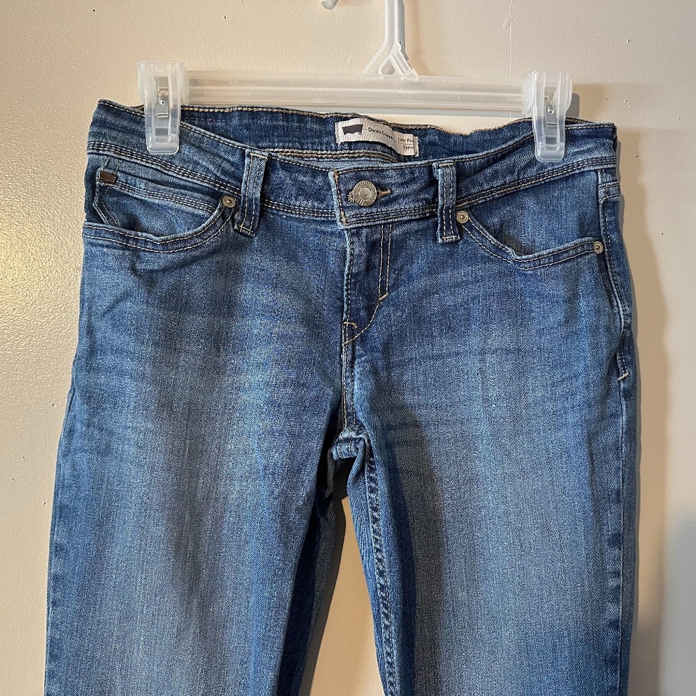 Levi’s Demi Curve Low Rise Skinny Jeans
